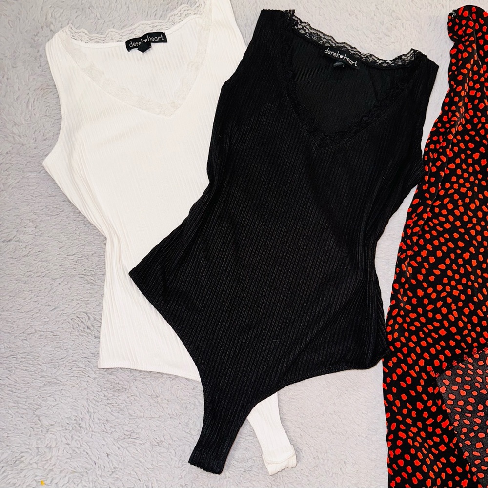 Black & White Bodysuit 2pc Set Size Medium - Juniors